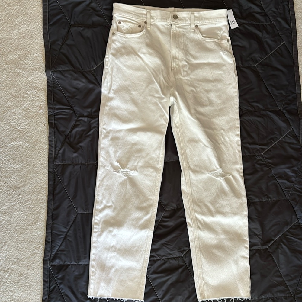 NWT Gap women jeans white distressed Cutoff Cheeky Straight Sky High 12/31R